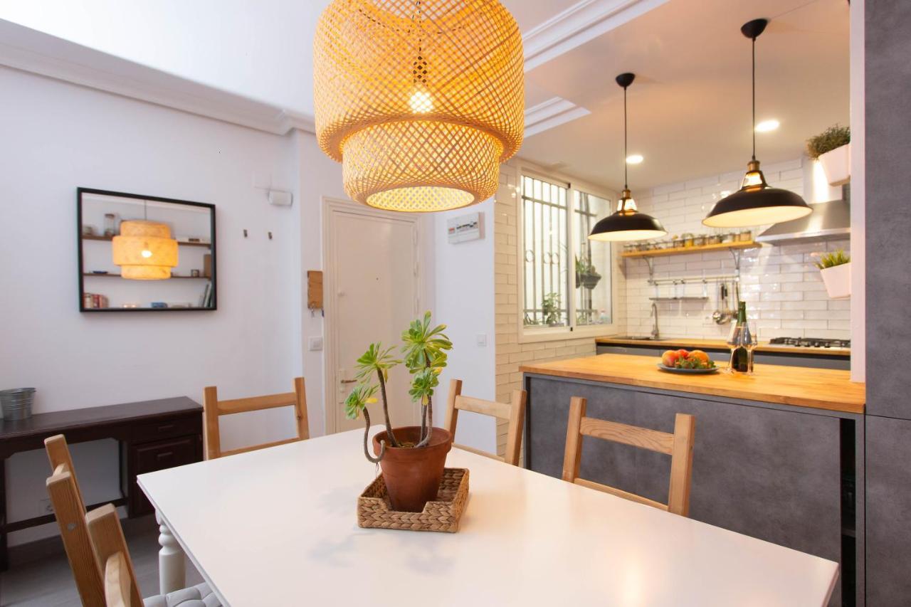 Апартаменты Duplex Penthouse With Terrace By Thegoodtourist Севилья Экстерьер фото