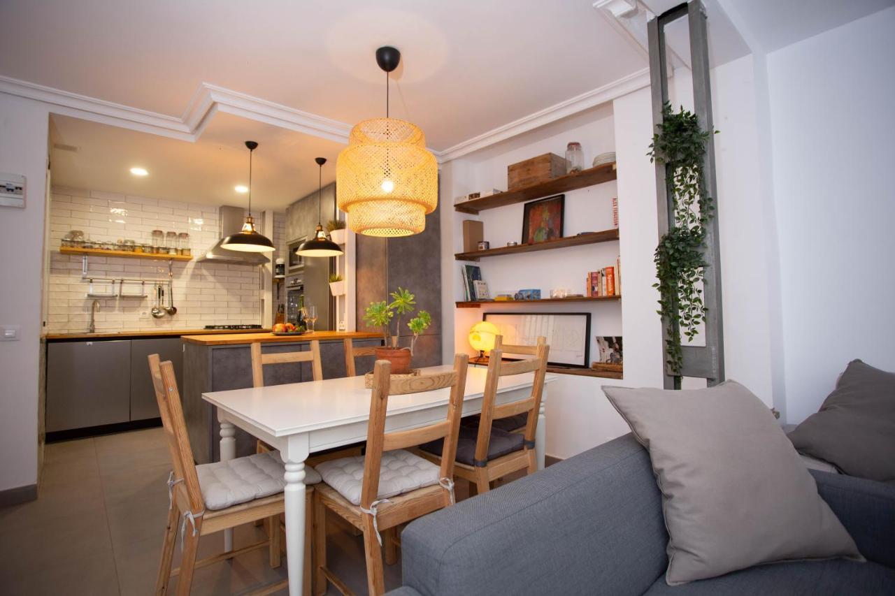 Апартаменты Duplex Penthouse With Terrace By Thegoodtourist Севилья Экстерьер фото